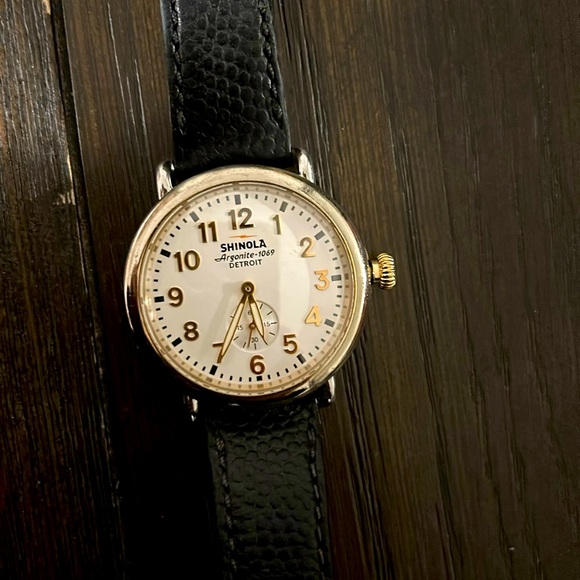 Shinola Watch Older Runwell 41mm - Picture 1 of 7